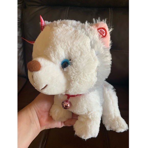 (DONATED) Wolf Plush - Picture 2 of 6